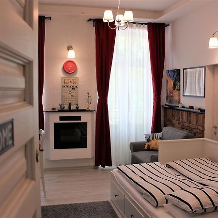 Belvarosi Apartmanszallo - Kiskunfélegyháza Exterior foto