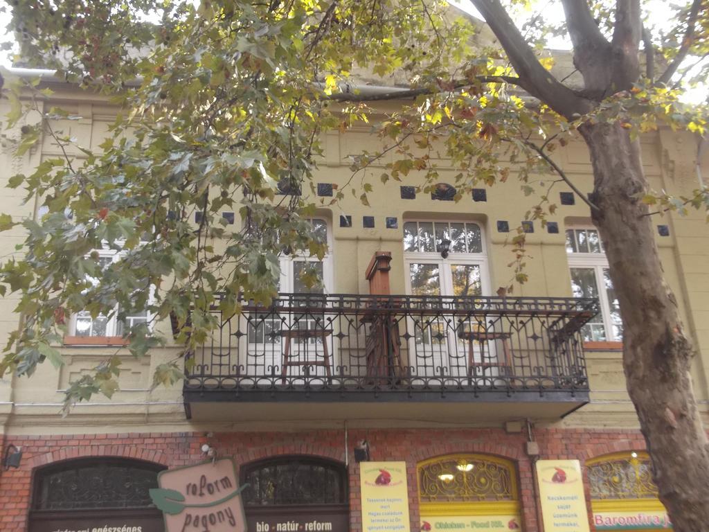 Belvarosi Apartmanszallo - Kiskunfélegyháza Exterior foto