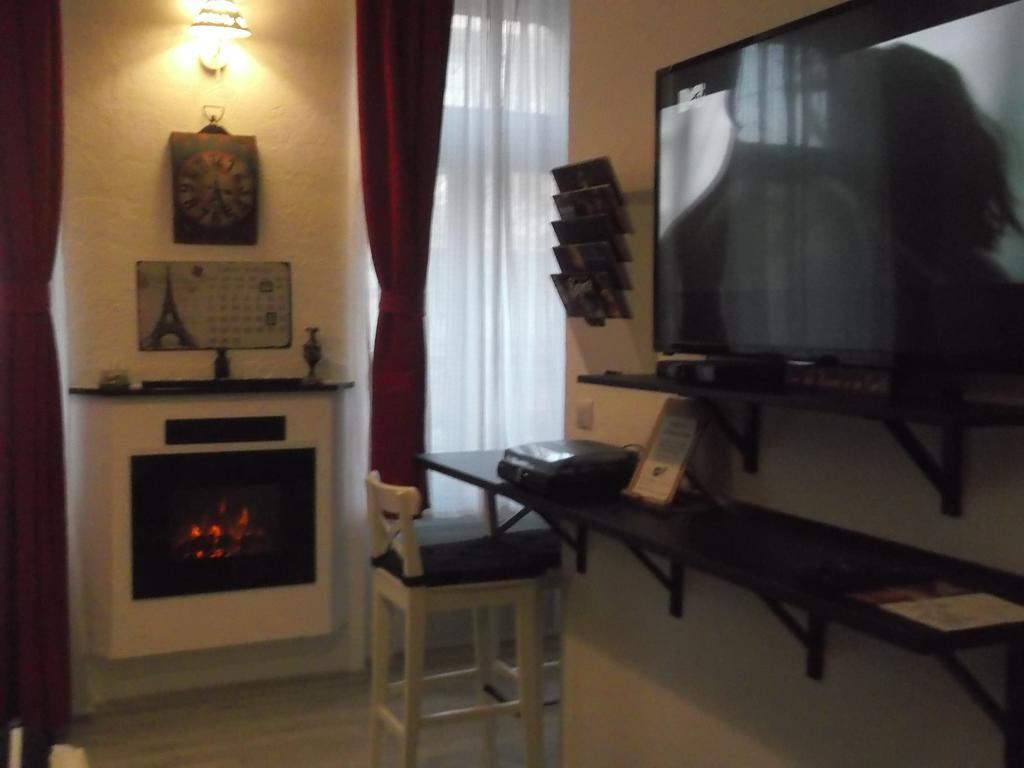 Belvarosi Apartmanszallo - Kiskunfélegyháza Exterior foto