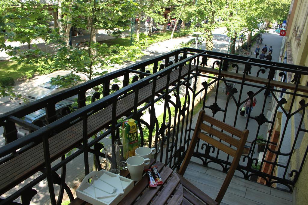 Belvarosi Apartmanszallo - Kiskunfélegyháza Exterior foto