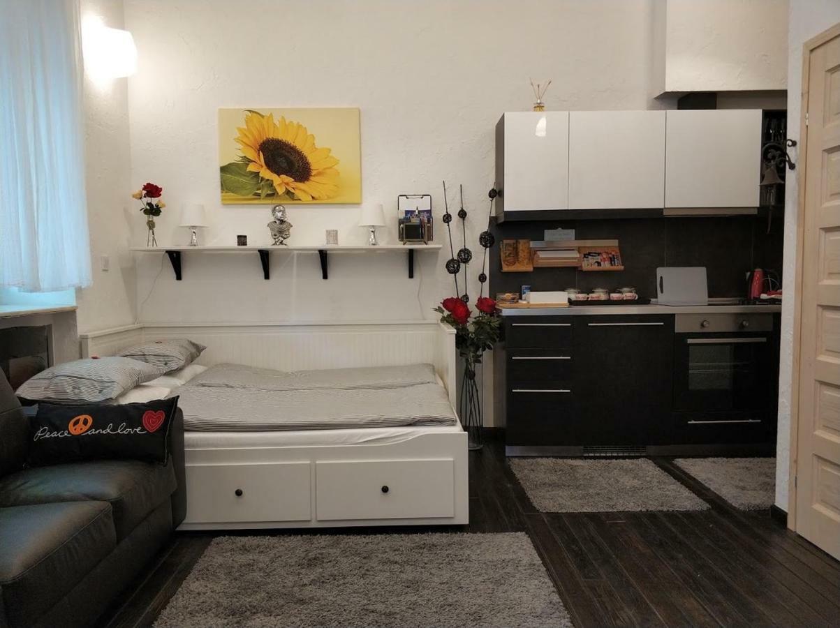 Belvarosi Apartmanszallo - Kiskunfélegyháza Exterior foto